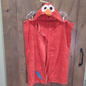 Sesame Street For Nod Red Hooded Elmo Towel